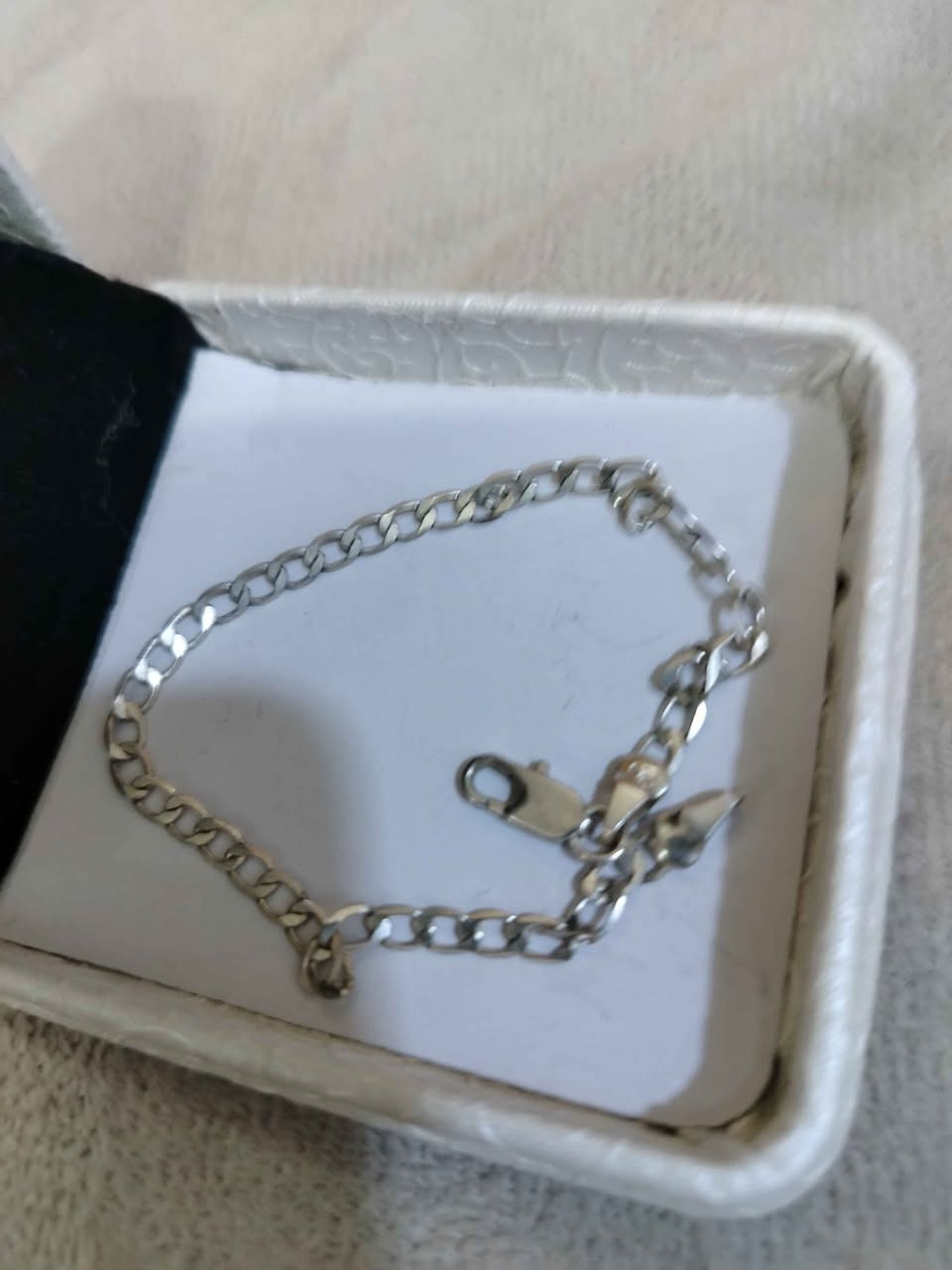 ‎فضيات‎ بعقوبة, ديالى


**إذا كنت صاحب هذا الإعلان وتريد حذفه لأي سبب، رجاءا أرسل رسالة إلى الدعم الفني**