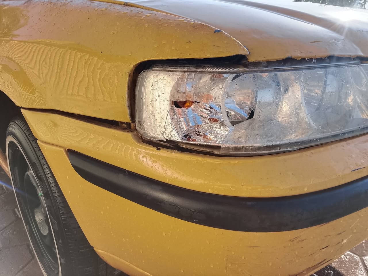 سمند 2011 رقم بابل سنويه 2029
رقم نكليزي مصفره هيئة وغرامات 
تبريد ثلج تايرات جدد أصلي كير محرك خير من الله 
مابيه حادث ولا صبغ ولا تبديل 
ماعدى الايت إلي كدام مكسور أثر طخه 
دوشمه جديده سعر 36 وبيه مجال 
***********
