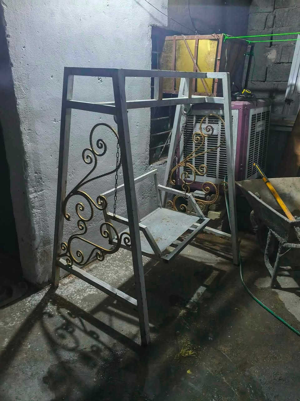 السلام عليكم مرجوعه صغيره للبيع سعر 65 لاستفسار ***********
