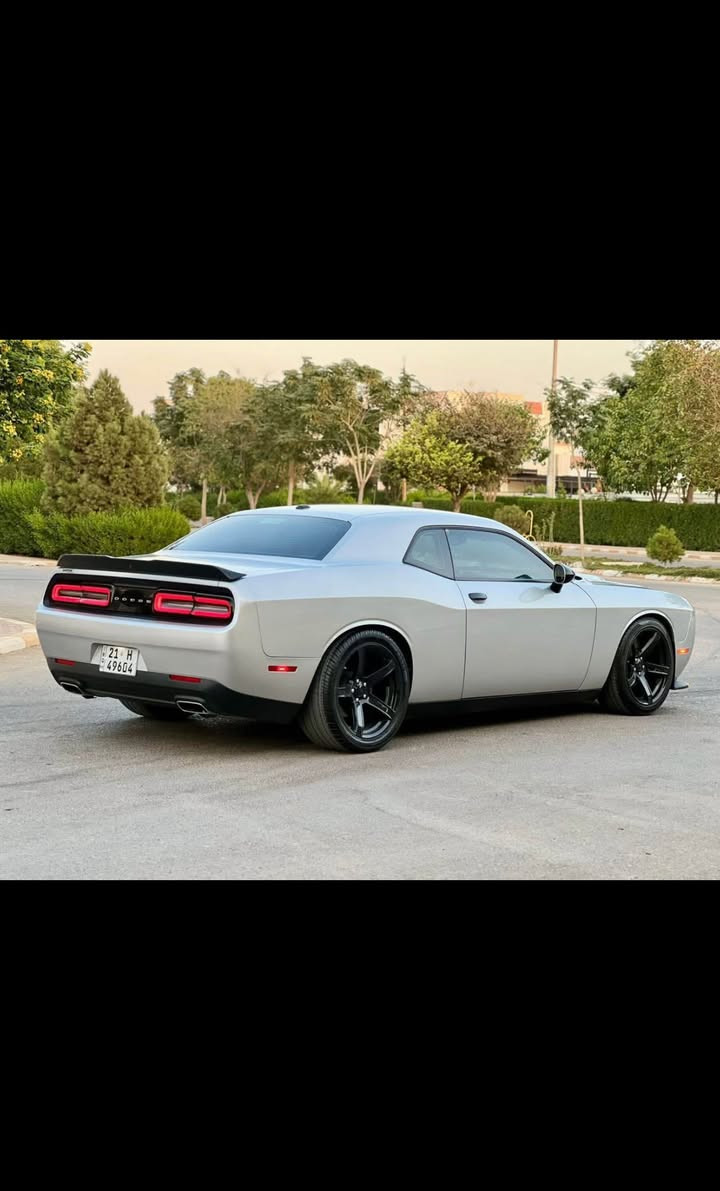 نوع السياره دوج تشالنجر
محرك 3.6
موديل 2023 النداء الأخير
مواصفات sxt معروفه
سياره قطعتين جاملغ سايق +بنيد
سياره ماشيه 33الف ميل
استفسار اتصال 📞 
***********
