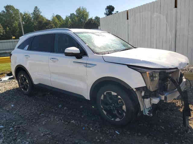 for sale ,   للبيع 
2024 KIA SORENTO
الضرر كما موضح بالصور 
حاليا بالطريق الى دبي  

للاستفسار الاتصال او واتساب 
0785 122 8833
