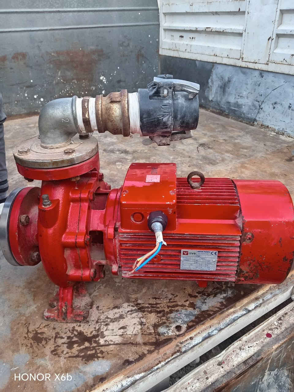 *********** /*********** / للبيع /
