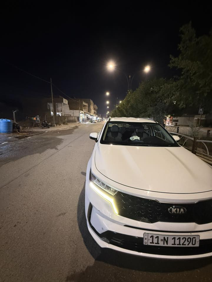 سورنتو 21 خليجي مكفولة بغداد ٦سلندر ٧راكب فول قماره حديد  شفتات تحكمات شاشه متصل جنطه كهرباء ستائر ب ابواب تشغيل عن بعد اناره محيطيه٢كراسي كهرباء ٣قطع تبريد زنون لد حساس امامي خلفي تشغيل عن بعد مري شفط 
ماشية 68 
سعر 280 
***********
