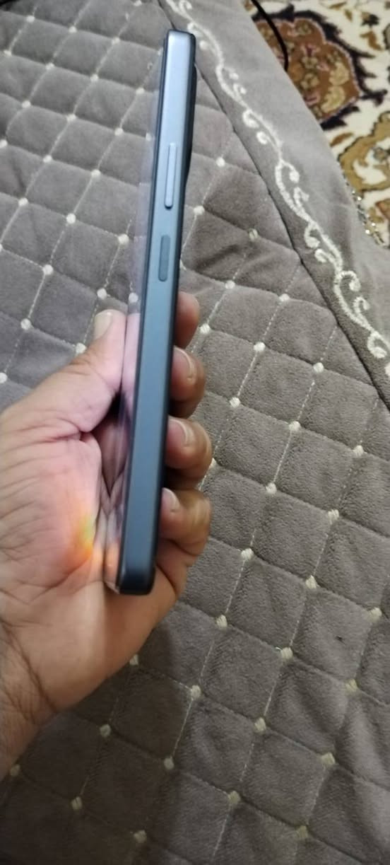 تكنو بوفا 7 5G جهاز غني عن التعريف مواصفاته موجوده بالصور جهاز بدون كارتونه بالالعاب بوبجي 90 فريم بطاريه عملاقه مع لد اضاءة اثناء الاتصال واثناء الشحن جهاز جديد ومكفول من كلشي السعر 250 الف


**إذا كنت صاحب هذا الإعلان وتريد حذفه لأي سبب، رجاءا أرسل رسالة إلى الدعم الفني**