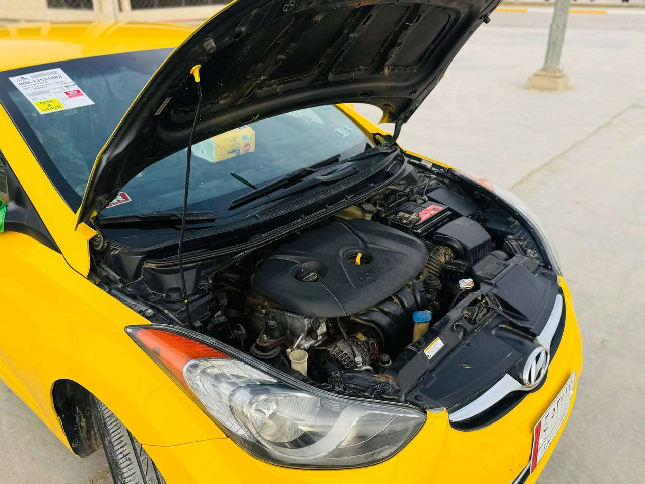 السلام عليكم
النترا مديل ١٣ رقم بغداد مصفره هيئه وغرامات مكينه وكير مكفولات تخم تاير تبريد ثلج حداديه جديده سياره نضيفه ضررها شخط بالباب الخلفي وسونار مرفق مع الصور السعر ١٠٨ وبيها مجال الشراي يجي خاص اتصال *********** مكاني كوت
