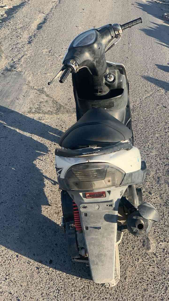 سلام عليكم
ماكس عدله 120 دراجة بلاديه بدون تزويد كهربائيات شغاله مكينه مفتوحه مره وحده بيها تاير خلفي بلادي أصلي كفرات أصليه مختمه شغاله من اول هندر 
نواقصها:1_سلف 2_ظفيرة سعرها 475 وبيها مجال  العنوان بغداد الأمين الثانيه لشراي يتصل*********** موجود واتساب🤍. .
