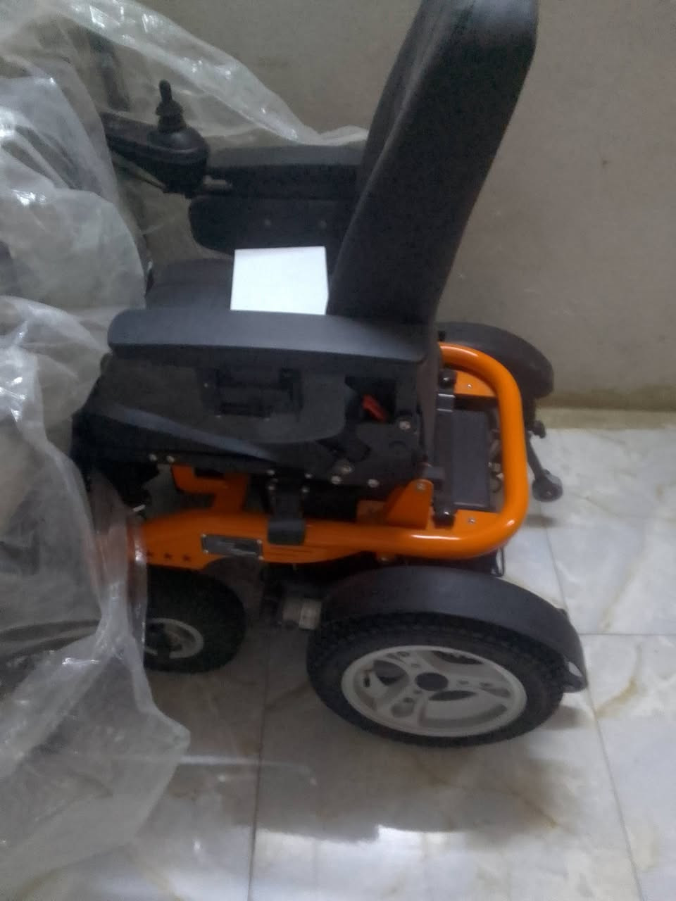 عربانة كهربائية غير مستخدمة للبيع بغداد


**إذا كنت صاحب هذا الإعلان وتريد حذفه لأي سبب، رجاءا أرسل رسالة إلى الدعم الفني**
