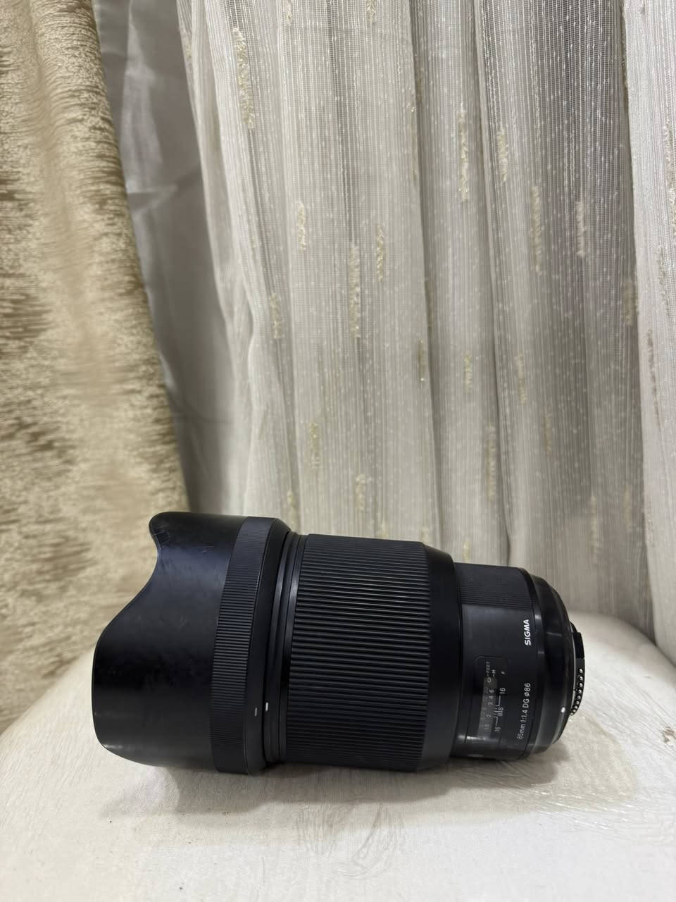 للبيع – كامير810 مع عدسه 85
الحالة: نظيفة وممتازة
الملحقات: كارتون بطاريات 2 رام 16 ك
📩 للتواصل
خاص


**إذا كنت صاحب هذا الإعلان وتريد حذفه لأي سبب، رجاءا أرسل رسالة إلى الدعم الفني**