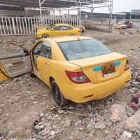 BYD f3 للبيع سياره جاهزه سعر ٣٦ وبيهه مجال رقم بغداد رقمي 07847811141