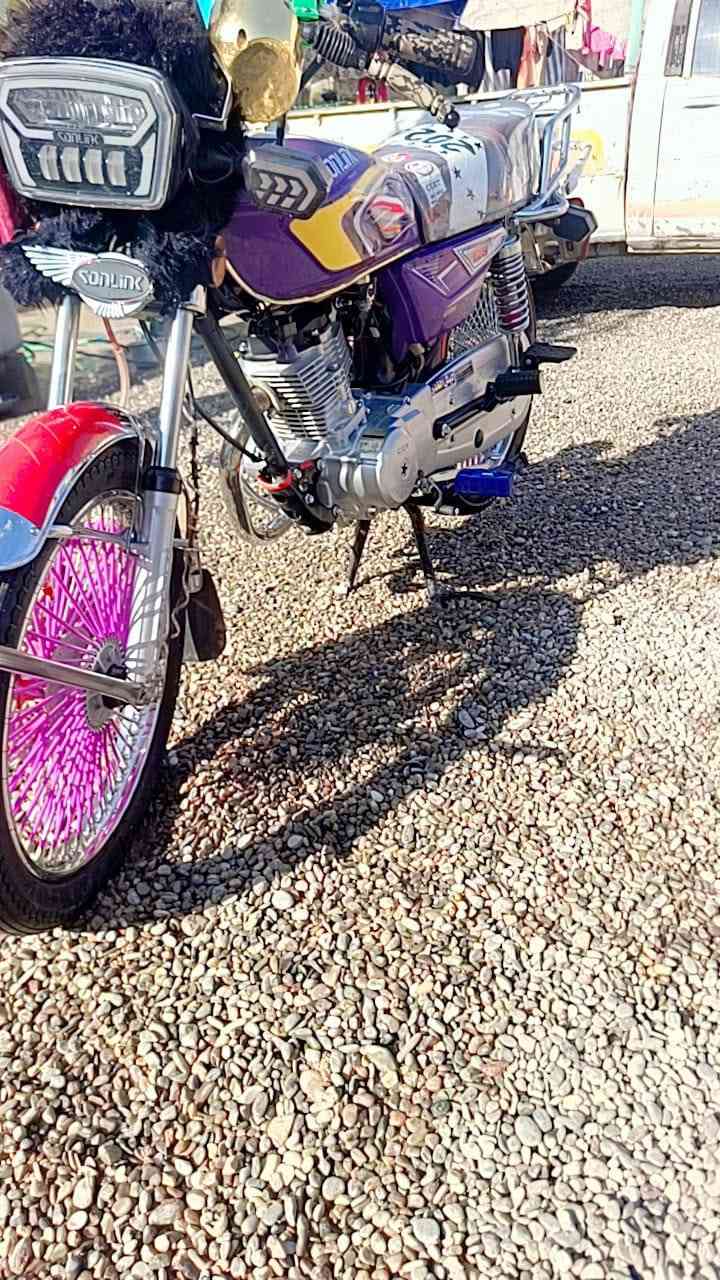 سلام عليكم للبيع سونك موديل 24 نضافه فول مثل ما موضح بالصور محرك مامفتوح شرط لا صرف ولا بخار كلشي عله وضع الشركه لتواصل خاص


**إذا كنت صاحب هذا الإعلان وتريد حذفه لأي سبب، رجاءا أرسل رسالة إلى الدعم الفني**