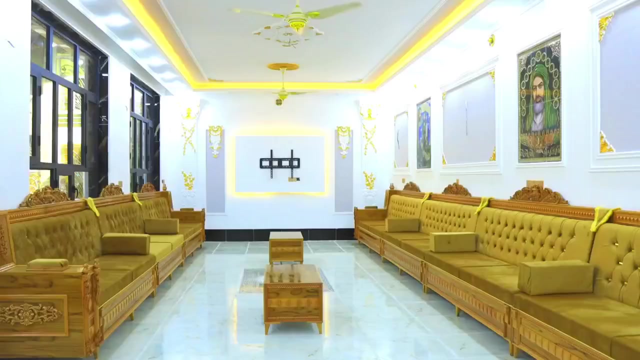 #في_شركة_السلطان_نحرص_على_تقديم_موديلات مصممة بعناية، باستخدام أجود أنواع الخشب مثل الزان المصري  المجفف ، مع إمكانية تفصيل المقاسات حسب الطلب واختيار الألوان والأقمشة حسب ذوقك — سواء كنت تفضل القماش المقاوم للماء أو القديفة الفاخر مع ضمان لمدة خمس سنوات 

#كل_قطعة تنفذ بدقة لتناسب ذوقك الخاص وتضفي لمسة أناقة على بيتك.

📩 #لمزيد من التفاصيل أو طلب تصميم خاص، راسلنا مباشرة مع صورة الموديل اللي يعجبك، أو تواصل ويانا على الرقم التالي:
📞 *********** 

#ديالى_منطقةالقصيرين_قرب_مدرسةابن_الهيثم_للبنين
#أثاث_راقي #السلطان_لأثاث #تفصيل_حسب_الطلب #ديكور_منزلي #خشب_طبيعي #أناقة_البيت
