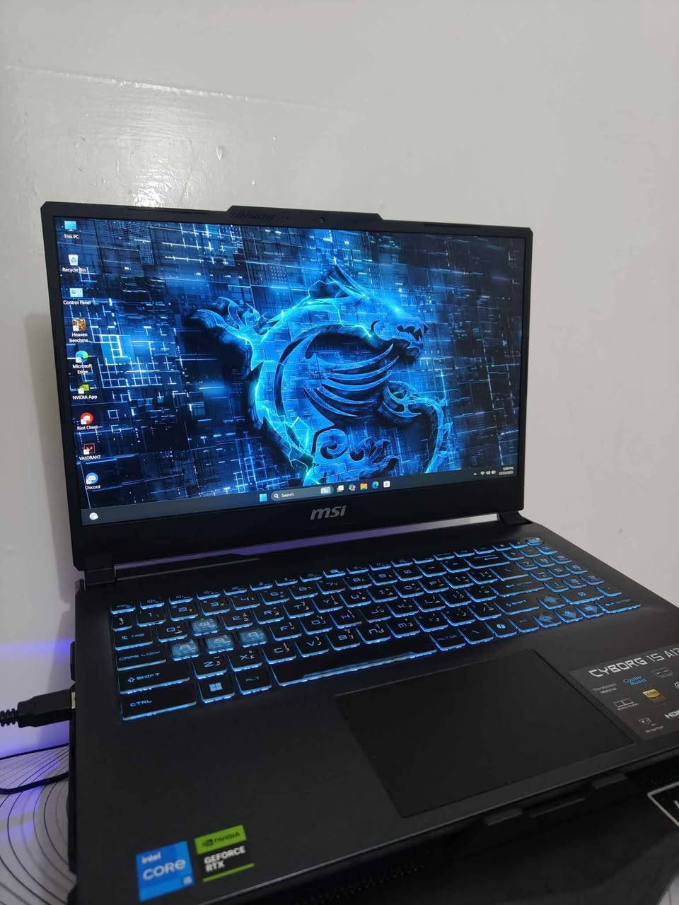 شتی نازدار ڕێژەی پاتری 93.6 وەک لۆک وایە 32ڕامی دیدی ئاڕ 5 لەسەر زۆر تایبەتە بۆ دیزاین و گرافیک و کارە هەندەسیەکام 

نرخ تەنها:870,000
تکایە هیچ معامەلەیەکی تیا نیە 

MSI CYBORG 15 A13U
CPU: CORE I5 13420TH (8core)
GPU: RTX 3050 6G
RAM: 32GB DDR5 (5200 mhz)😱
SSD: 1TB SSD SSD😉
SCREEN: 15.6 144hz

🚕گەیاند بەردەستە بۆ هەموو کوردستان 
بۆ حجز کردن نامە بنێرن 
***********
*********** حلبجة, السليمانية
