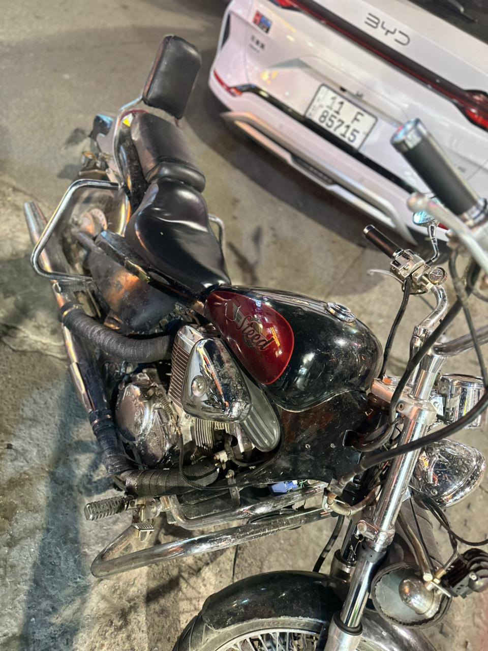 اخوان سلام عليكم دراجة هوندا استد ٤٠٠ عليها ادامة كاملة من كلشي بلك كابريته دهن ماي زيتي باتري جديد صدر جديد كهرباء كاملة بيها تزويد درع عندي جنط بيها مشكلة بالخانة الامامية من تمشي بس اطلع صوت باقي كلها مضمون السعر مليون ١٠٠ بيها مجال للشراي ملاحظة دراجة نكرة سلف اي أوقات حتى صبح المكان بغداد حي الجهاد الرقم ***********
