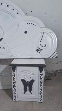 غرفه للبيع صاج 550 وبيها مجال وهذا الرقم07844770722