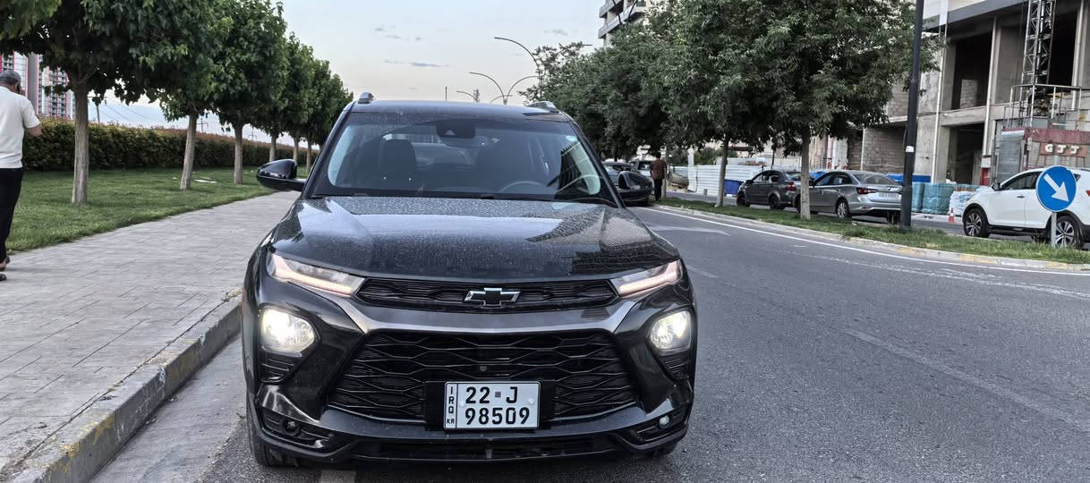 ***********
 فقط للبيع شفرليت ٢٠٢٣ فوول مواصفات ماعدا فتحة
فقط بنيت صبخ
ماشية فقط ٣٥٠٠٠كيلومتر
تبريد ثلج
كيرو محرك مامفتوحين
رادار امامى وخلفى
شاشة جبير
كشنات تدفئة
بصمة تشغيل وتشغيل عن بعيد
مكان سيارة فى اربيل
سعر ١١٨
