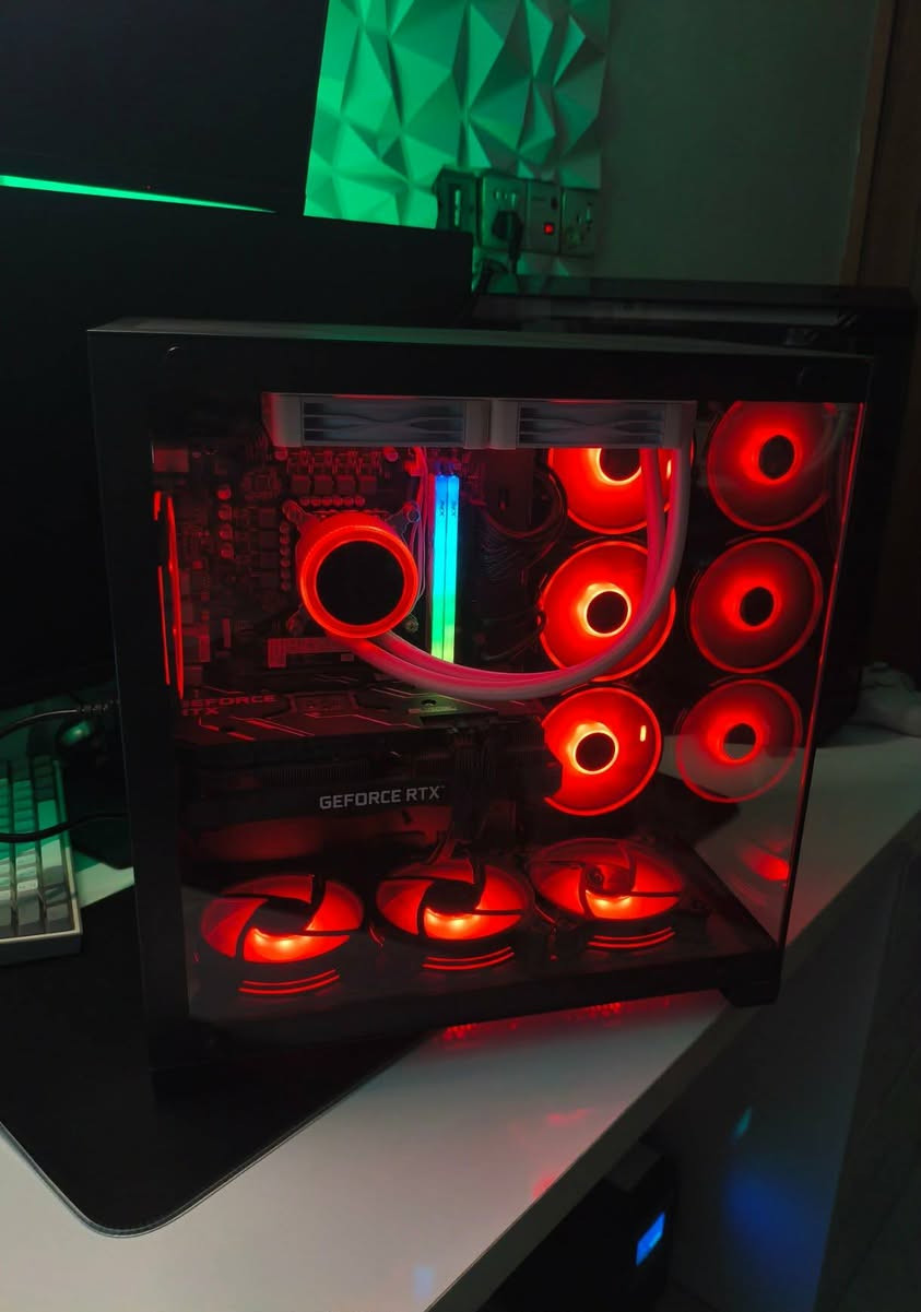 CPU : INTEL I5 12400F NEW
.
GPU : GALAX 3070TI OC Education 
.
RAM : XPG 16G 3200 ARGB NEW

M.B : GIGABITE H610M S2 DDR4
.
Storage : 256 SSD + 1T HDD
.
P.S : HYDRA 750W
.
Coling : LOVINGCOLL liquid 240M 2000RPM
.
Case : GAME MASTER MZ8OO BLACK 
.
HAPP : GAME MASTER
.
FAN : ARGB GAME MASTER X7


**إذا كنت صاحب هذا الإعلان وتريد حذفه لأي سبب، رجاءا أرسل رسالة إلى الدعم الفني**