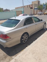 كراون • ٢٠٠٤ • نجف