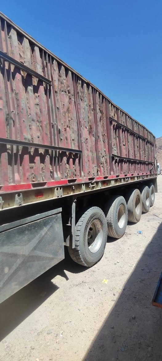 عربانة حداديه شاصي 16 شغل الموصل طولها 12.60 خمس محاور أربعة صيني واحد مربع ألماني السعر 140 وبيها مجال اتصل وتدلل
***********
عربانة حداديه شاصي 16 شغل الموصل طولها 12.60 خمس محاور أربعة صيني واحد مربع ألماني السعر 140 وبيها مجال اتصل وتدلل
