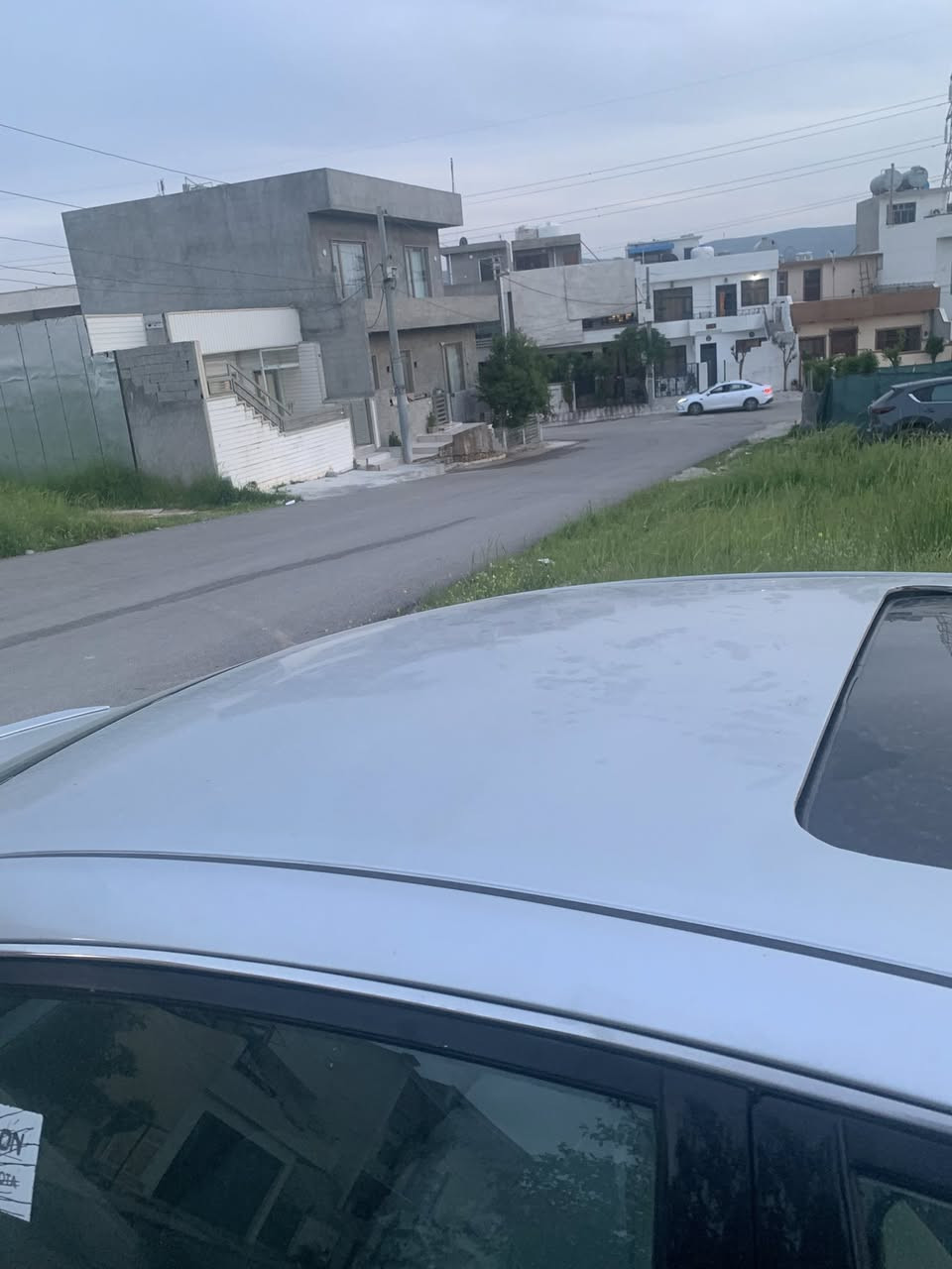 Avalon 2007
Brawa
Kaml masraf
Kaml boyax
Ba sharte ger w makena
Slemani 
0770 0032566
