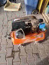 كمبريسور مستعمل • حجم ٥٠ • شغال