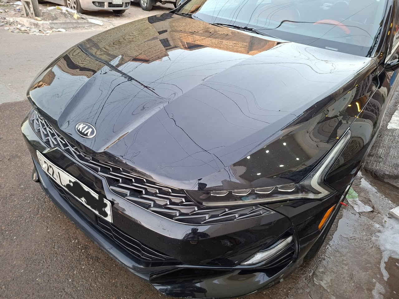 كيا   K5 جيتي لاين
موديل (2021) أمريكي 
🔥 ماشي 79 الف ميل

🧾 بأسمي شرط تحويل ثاني يوم 
🛡️ ضربتها جاملغ خلفي وتبديل باب اصلي ٢ كارت بنيد مع تبديل محرك جديد 
📍 رقم أربيل الدولي الجديد
🏳️ لون السيارة: أسود 

المواصفات:
• ⚙️ محرك 1.6 تيربو    - 4 سلندر. GDi
• 🖐️ تشغيل عن بعد
• 🪑 كشنات جلد
• 🔘 شبابيك كهرباء
• 🛞 سبير موجود
• 📱 أبل كار بلاي + أندرويد أوتو
• ⚙️ گير عصا
• 🌅 فتحة بانوراما
• 🛞 ويل قياس 18
• 🎯 رقم الشاصي   5XXG64J22MG077073
• 🎥 كاميرا خلفية
• 💡 إضاءة زينون
بنزين كله محسن
زيوت وكاله 
معتني بالسياره جدا 

السعر 148 وبيها مجال بسيط
الموقع: بغداد المنصور 

رقـم صـاحـب السـيـارة: ***********

#كيا_كي فايف#K5 #سيارات_للبيع #بيع_السيارات #العراق
