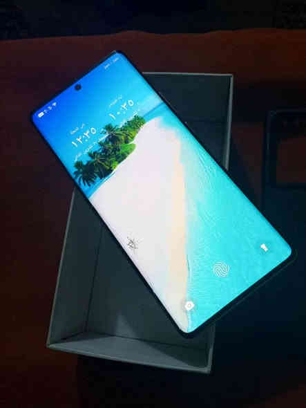 سلام عليكم انفنكس نوت 40 برو ذاكره 256 رام 12 جهاز نضيف جدا مامفتوح فقط بي طخه بسيطه بلكلاس ممثره سلاسه فول يشغل 60 فريم صوت ستريو ويا حافضه فقط 
سعره 140 مجاله قليل مكان بغداد الشعلة ماعندي توصيل
‏‪***********‬‏ بغداد
