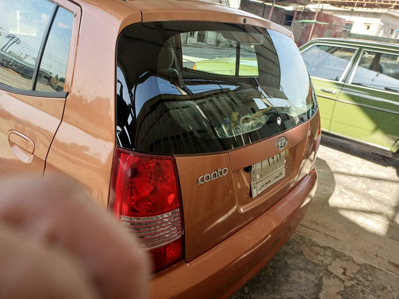 للبيع بيكانتو موديل 2006 مكفولة كفالة عامة بسمي رقم قادسية كير اوتماتيك مكينة وكير كفالة حدادية 50% تبريد عوزة كمبريسر ب100 الف السيارة جاهزة خير من اللة عليهة غرامة 100 مكان الديوانية قضاء الشامية السعر 65 وبيهة مجال للاستفسار ***********
