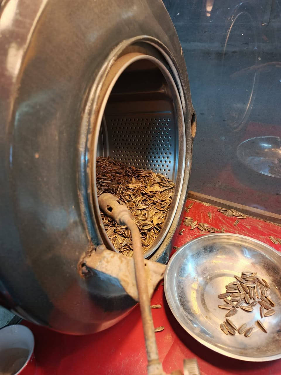 السلام عليكم عربانه للبيع نضافه 90
ملاحظه جميع الغراض الي بيهة تاخذهن وي عربانه مكاني بغداد الحبيبيه سعر خاص ***********
