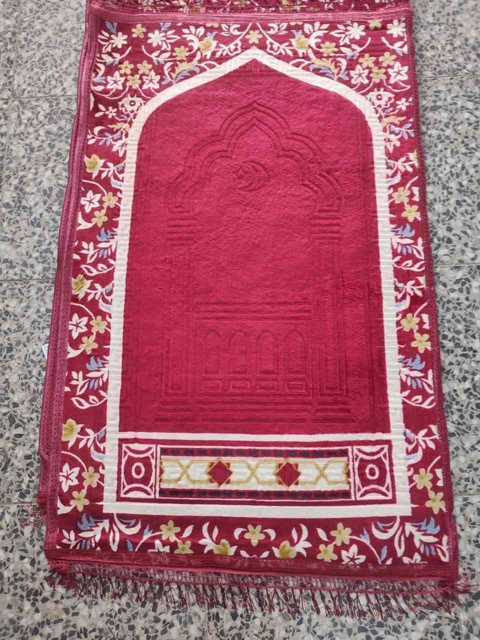 عرض خاص /  الـسـعـر ( 4000 ألآف🔥 ) 

سجادة صلاة طبي خام مقدف محفر حرير مبطن ضهر جلد قياس كبير 📐 110 ✖️ 70 cm
عنوان سبع البؤر شارع بلقيس مقابيل جمله حسين،


**إذا كنت صاحب هذا الإعلان وتريد حذفه لأي سبب، رجاءا أرسل رسالة إلى الدعم الفني**