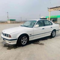 ورحمه الله بي ام 525 مفتوح موديل 92 سياره  گير اوتوماتيك كير  مكينه حد...