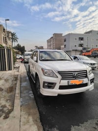 لكزز موديل 2014 السياره مكفوله كفاله عامه برميه فول مواصفات  ماشيه ٩٧ ...