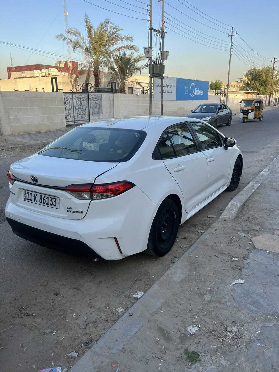 السلام عليكم كورلا وارد امريكي هايبرد حادثها قطعة واحدة وشوية صبغ بالصندوك جوه الرقم السيارة خير من الله موديل 2024  السياره اباسمي مكاني بغداد الغزاليه رقم الهاتف ( *********** )
