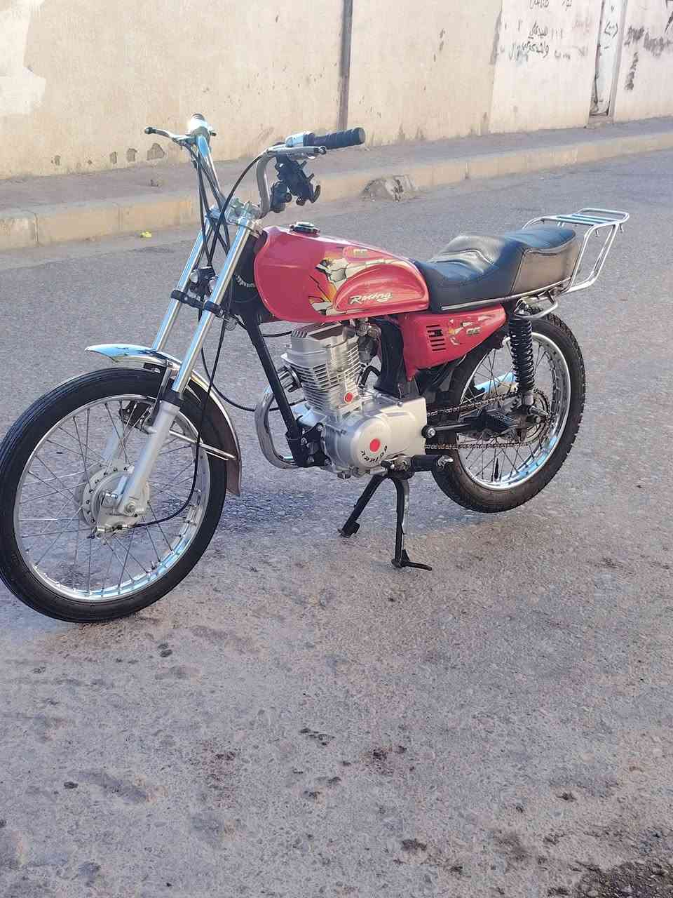 سلام عليكم دراجه البيع شوفت عينك بعد احله من صوره نضافه فول متواجد خاص 🤍


**إذا كنت صاحب هذا الإعلان وتريد حذفه لأي سبب، رجاءا أرسل رسالة إلى الدعم الفني**