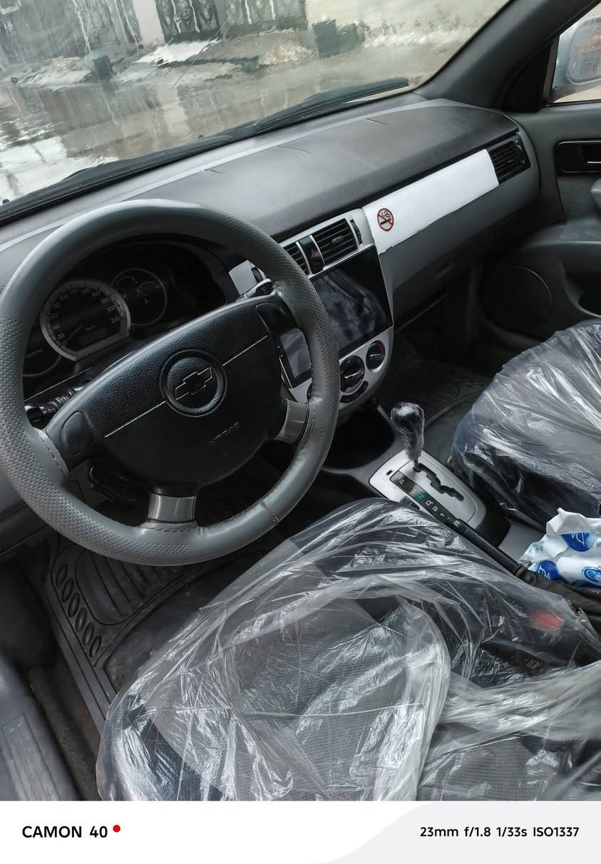 ابترا للبيع ٢٠٠٦ اوتماتيك كير محرك كل عيب ما بيها ٤ تيارات جديد رقم سنويه جديد رقم أربيل جديد سعره ٦٣ مكان سياره كركوك قادسيه ٢ رقم موبايل ***********
