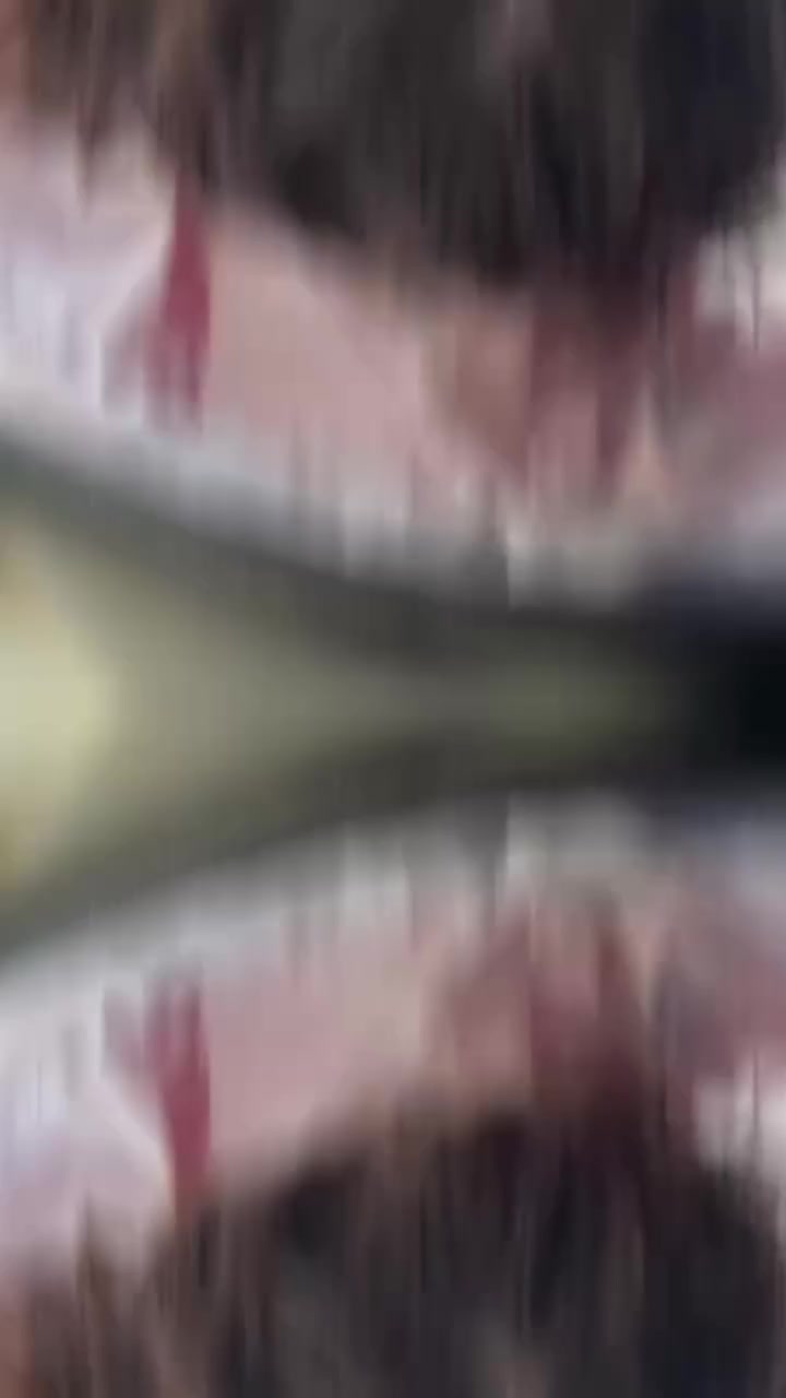 ✨ صالون الملكة الأنيقة يرحّب بكم ✨

يسعدنا استقبالكم في صالون الملكة الأنيقة حيث الجمال يلتقي بالخبرة والاحتراف.
فريقنا جاهز دائماً ليقدم لكم أجمل الخدمات بأحدث التقنيات وأفضل المنتجات.

🌸 نستقبلكم يومياً:
قبل الإفطار 🌙
وبعد الإفطار حتى وقت متأخر

💇‍♀️ خدماتنا تشمل:
• صبغات الشعر الحديثة
• تسريحات وقصات عصرية
• ميكآب احترافي
• عناية بالبشرة
• بروتين وعلاجات الشعر
• منكير وبديكير

✨ كوني الأجمل دائماً مع صالون الملكة الأنيقة ✨

📍 أهلاً وسهلاً بجميع زبوناتنا الكرام ***********
