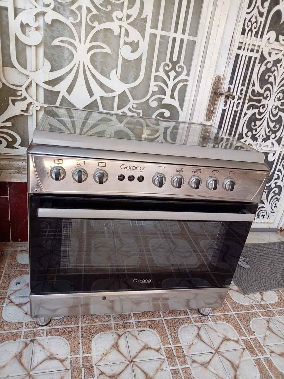 غراض للبيع 
مكلفه بل نشر 
عنوان كوت داموك طشاش 
رقم ***********
