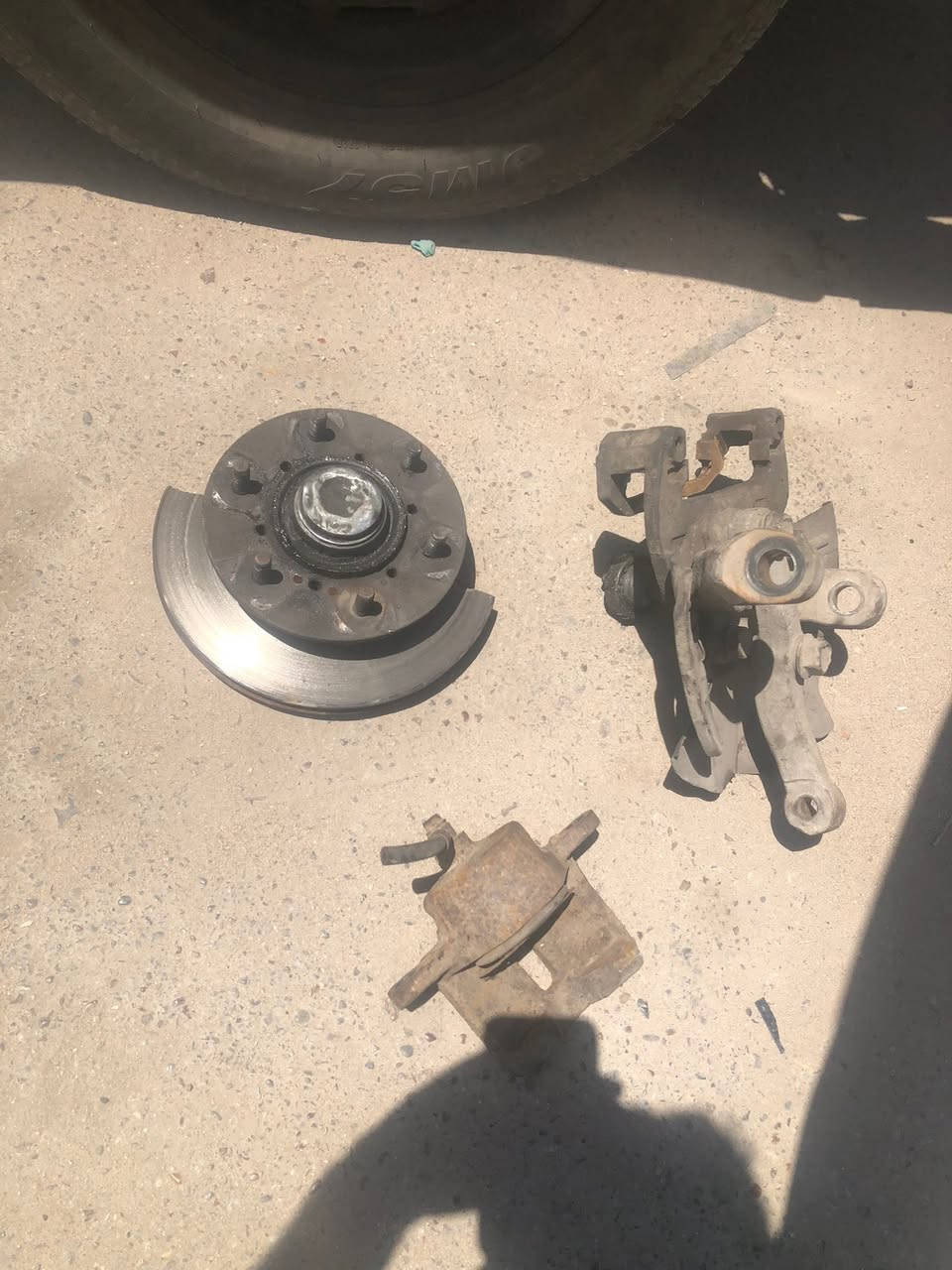 عرموطه استدات وعنبر وقاعده سطاب اكسل الجهه وقاعده مال دسكات  اليمنه مال كيه بنكوه 96  السعر كلهن 100 الف بغداد حي الجهاد الرقم ***********
