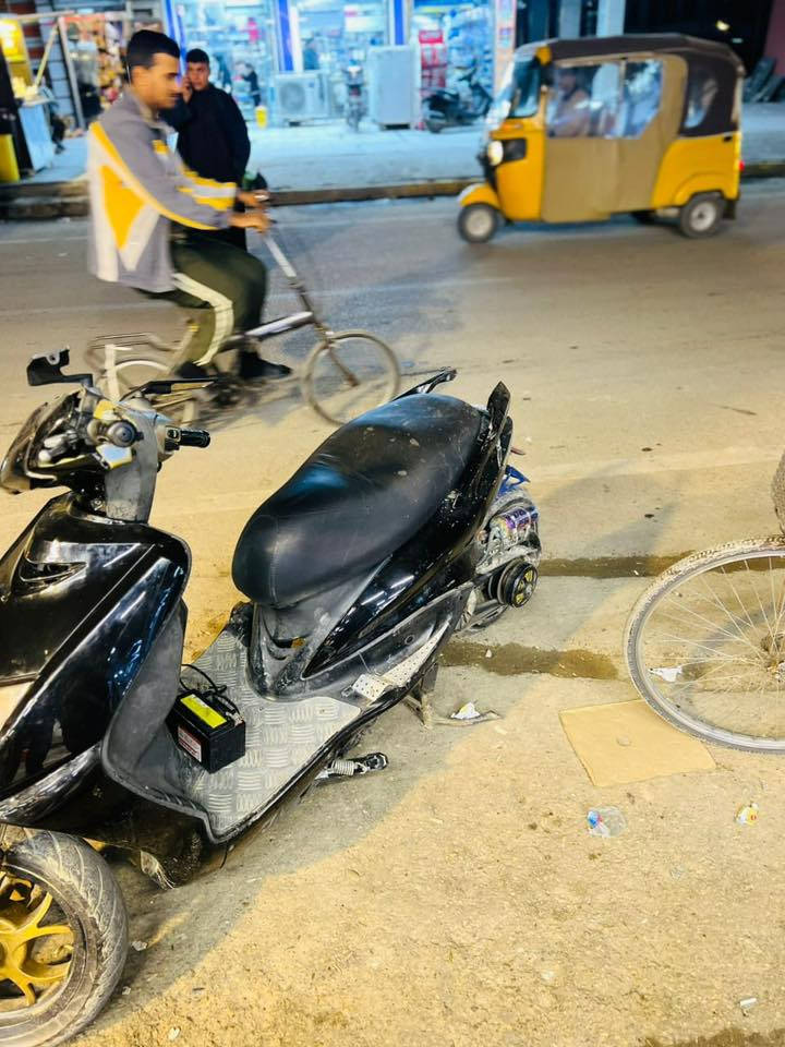 السلام عليكم م̷ـــِْن رخصة صاحب الكروب
دراجه سكنس نثيه 140 مزود 
الدراجه نايمه بلبيت ما طالعه بسبب العمل 
للبيع والمراوس حسب القناعه بقفاز وشعندك نزل
الدراجه خير م̷ـــِْن الله 
هذا رقمي واتصل ودلل فقط واتساب 

‭0778 199 8660‬
