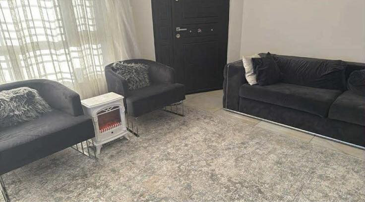 #تخم_للبيع📌👇🏻
تخم تركي 8 مقاعد ماركة العالمية🥇
قماش وتر بروف والكوشات ريش نعام💯
العنوان #بغداد_الرصافة📍للمزيد مراسلتي✅👍🏻


**إذا كنت صاحب هذا الإعلان وتريد حذفه لأي سبب، رجاءا أرسل رسالة إلى الدعم الفني**