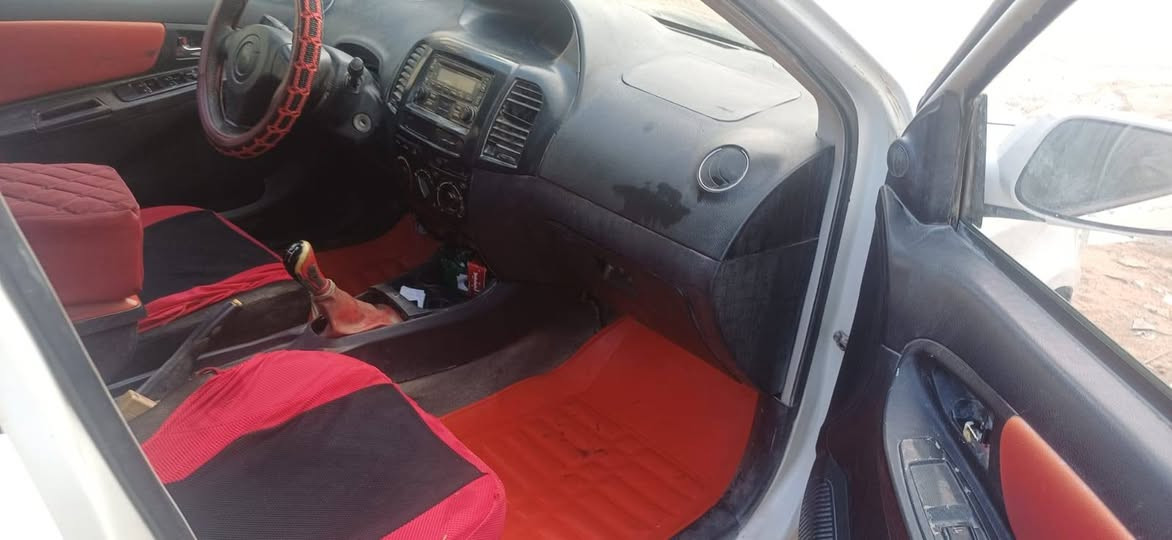 جيلي ام كي موديل 2013 خصوصي ذي قار ابيض بيها فقط شغلات بسيطه مكان السياره نجف للاستفسار
***********
