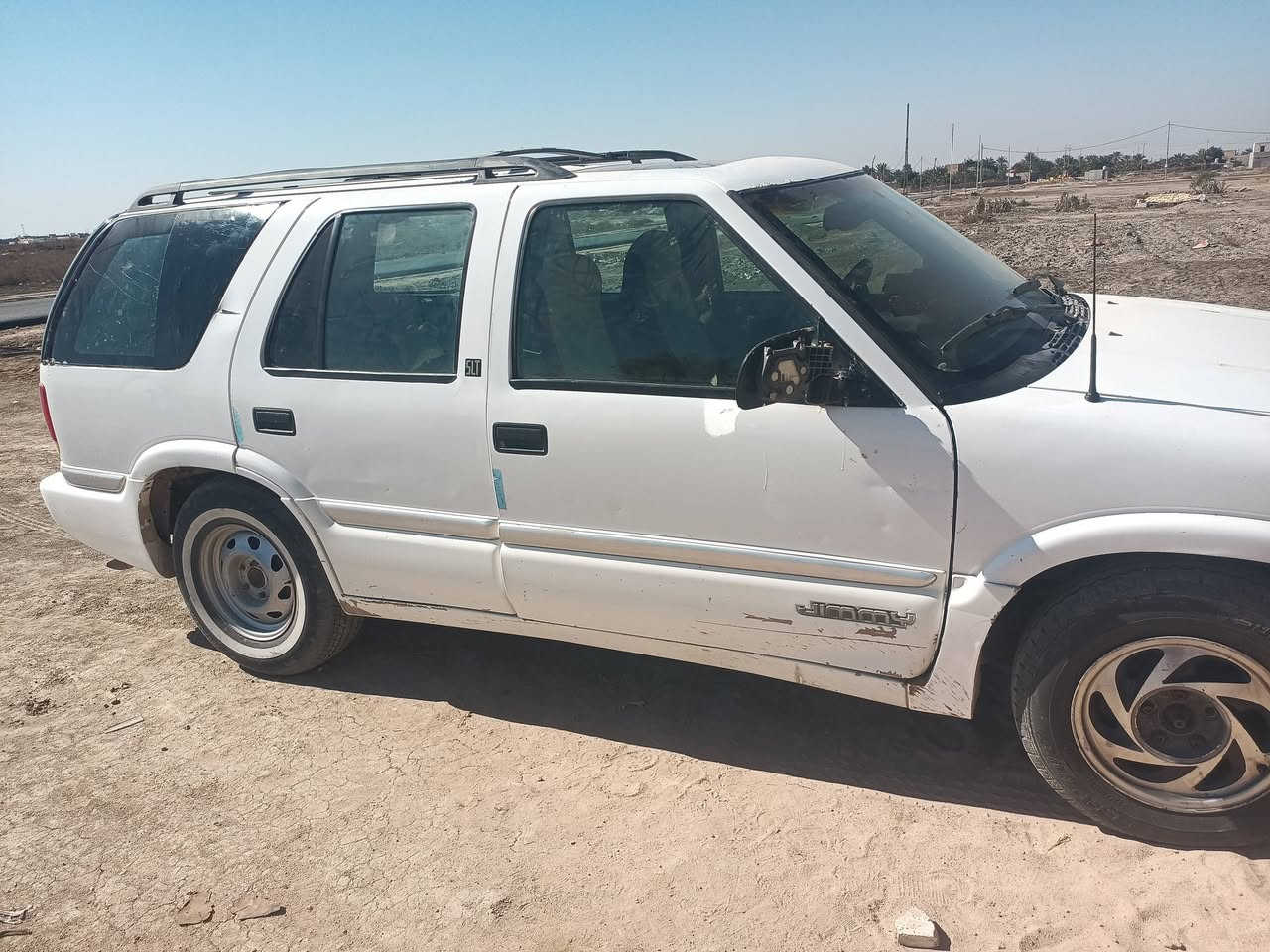 سلام عليكم جمسي موديل 2000رقم بغداد سعر 42 مكان ناصريه ***********
