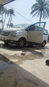 استاركس • ٢٠٠٩ • خبطه خلفيه