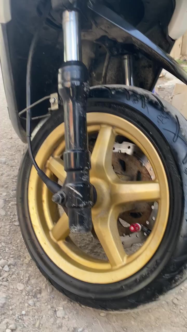 سكنس جبلي 2015مال رمبه الدراجه كله بلاديه ومامفتوح برغي بيه جيب وياك فيتر وتعال السعر 1300بيه مجال حك الجيه


**إذا كنت صاحب هذا الإعلان وتريد حذفه لأي سبب، رجاءا أرسل رسالة إلى الدعم الفني**