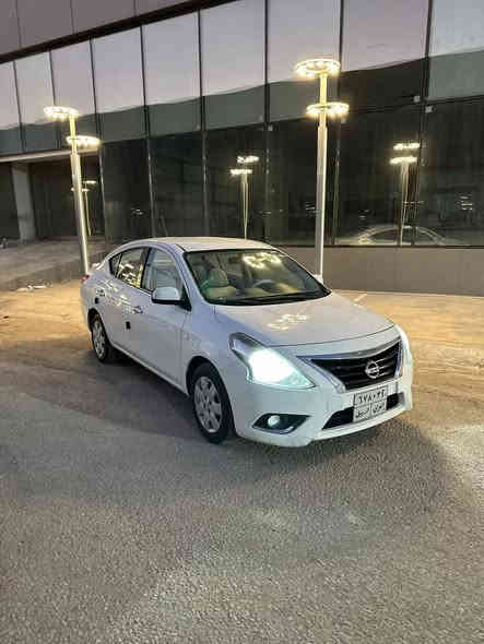 نيسان هنديه اصل  موديل 2021
يدات نيكل -سبايدر-اي بي س بيه باب سائق صبغ والباقي كفاله عامه جديده ماشيه 97فقط 
السعر 105وبيها مجال ***********
______________
***********
