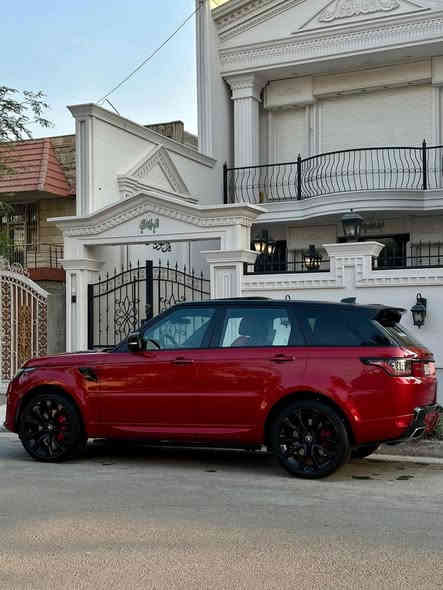 رانج 2019 سبورت امريكيه 
السياره حادثها دعاميه فقط ايرباك طاك 
ماشيه 70 الف شاصي لغد مكفول 
السياره كلش حلوه 6 سلندر سوبر 
بدون صبغ فقط الدعاميه 
السعر 46500$ مكانها بغداد
***********
