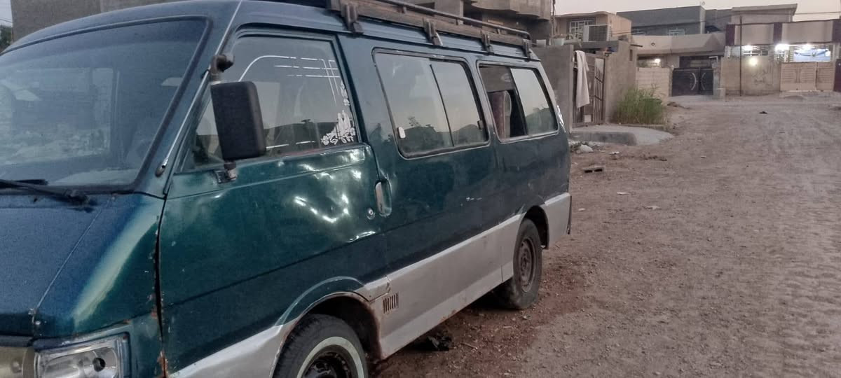 السلام عليكم كيا بسته موديل 95 محرك كايم  بس شغاله شواصي نظيفات سنويه 27 السعر 24 أو مراوس سايبه رقم بغداد *********** مكلف بالنشر
