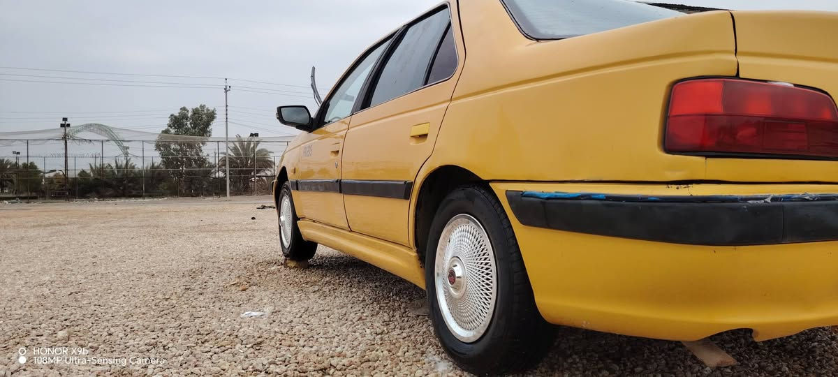 السلام عليكم بيجو بأرس 2015
بيها جاملغ خلفي السايق
مكينة كير خير من الله
تبريد
تخم تاير
حداديه جديده
  المكان الدوانية 
مراسله اوا الاتصال ***********
