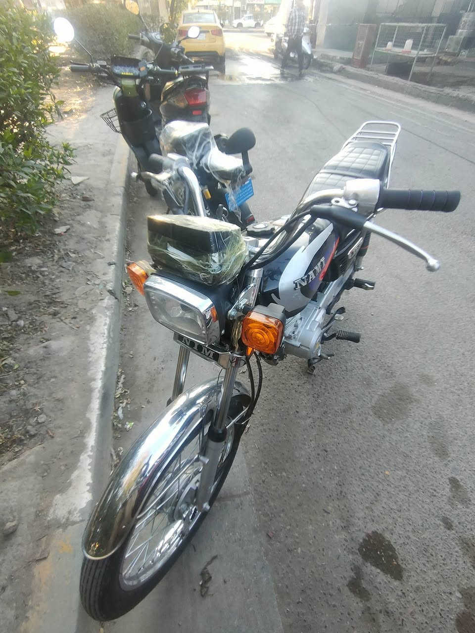 سلام عليكم نامه موديل 26 بعدها زيرو ماماشيه فقط العداد بي كسر بس شغال والاشاير مامربوطات نازله بشهر الواحد اواراق سكنر بيهن تلف مكاني شعب حي اور سعر 550 وبي مجال ***********
