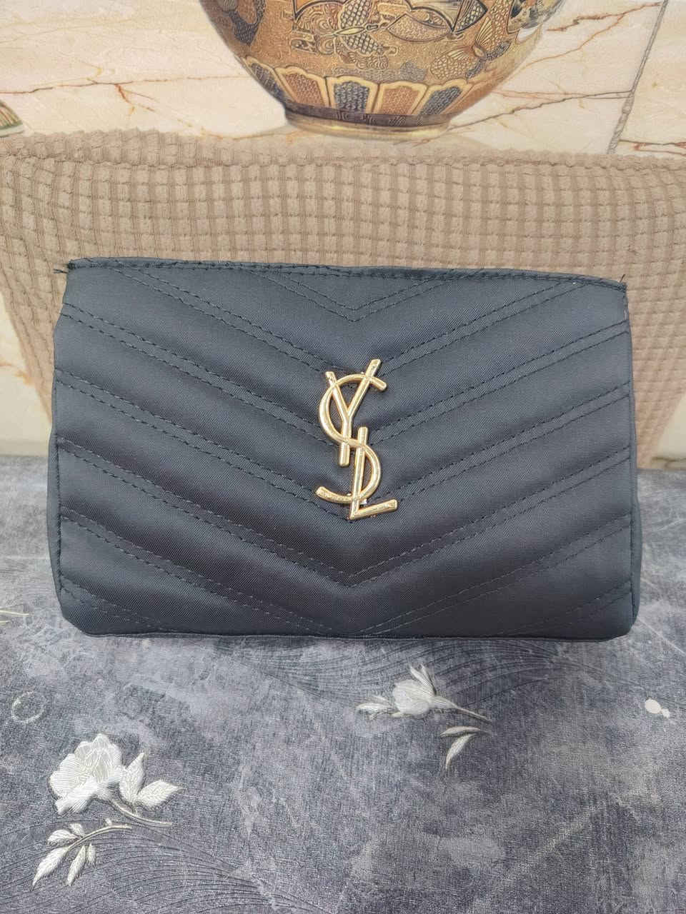 جنط اخر قطعه
السعر على 5


**إذا كنت صاحب هذا الإعلان وتريد حذفه لأي سبب، رجاءا أرسل رسالة إلى الدعم الفني**