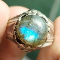 محبس حجر الطاووس • فضة ٩٢٥ • قياس ١٣